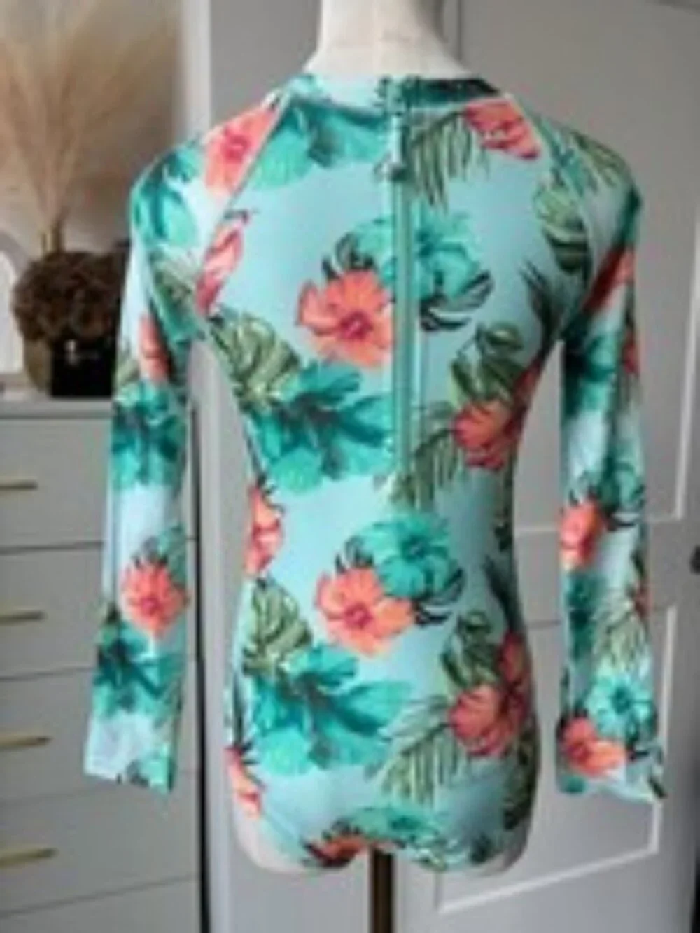 Justice Girls Rash Guard Swimsuit 1 Piece Tropical Turquoise Size Large (12/14)